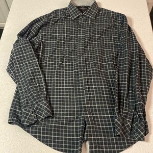 🍍BLACK BROWN 1826 button down 🍍SIZE LARGE 🍍Q-1